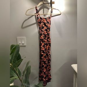 ✨WORN ONCE✨ Soft, flowy beautiful dress by PRIVACY PLEASE